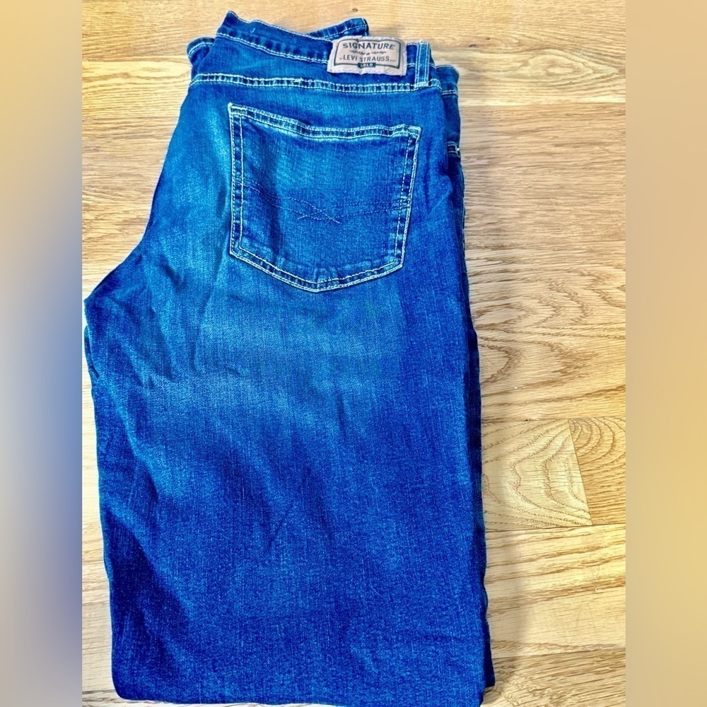 Men Levi’s Signature Gold Like New Jeans Size 36X36​​​​​​​​​